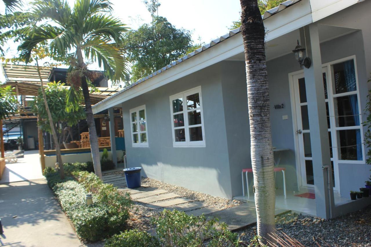1715 House - White Rhino Hotel Rawai Exterior photo